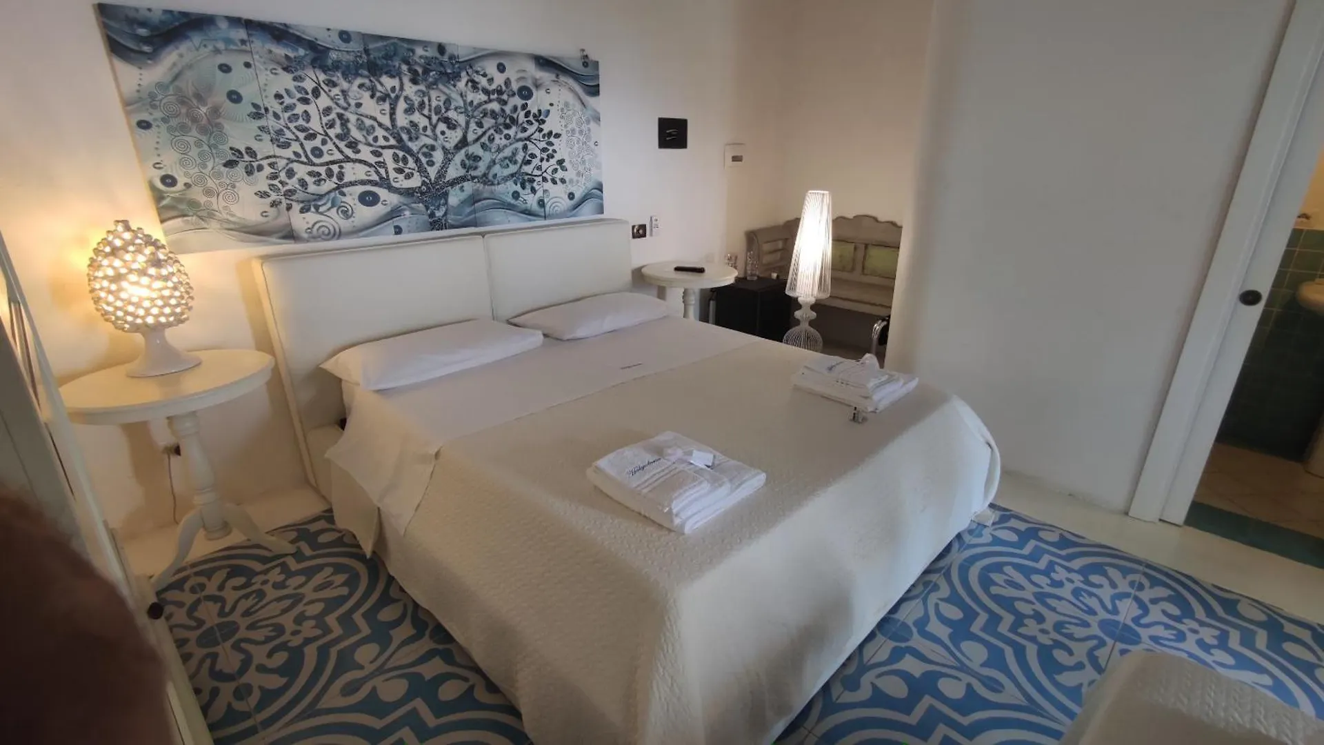 Halgoduria Hotel Santa Marina Salina Guest house
