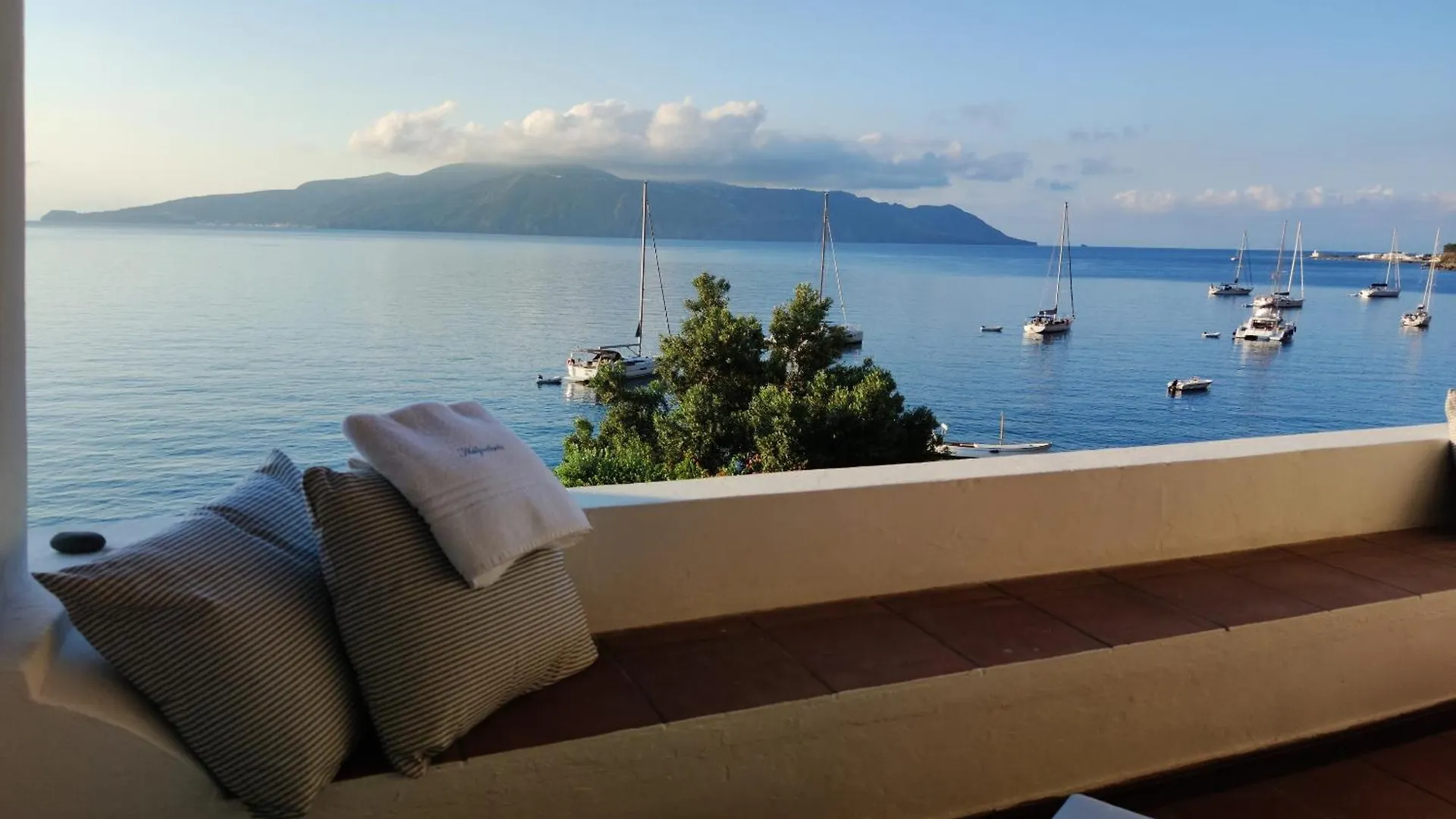 Halgoduria Hotel Santa Marina Salina Italy